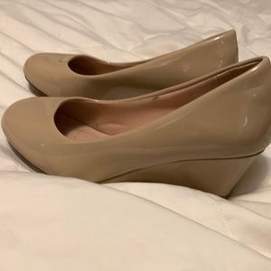 Tan heels (girls ) size - 3 girls